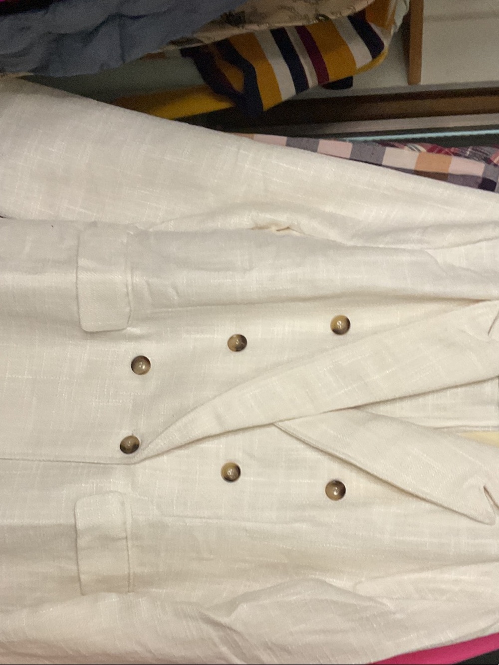 Doe & Rae Cream Double-Breasted Women's Blazer pit 18